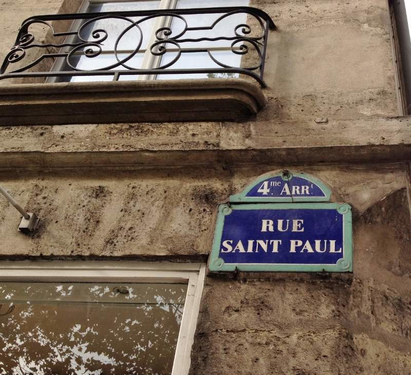 RUE SAINT PAUL A PARIS 4ème LE MARAIS.