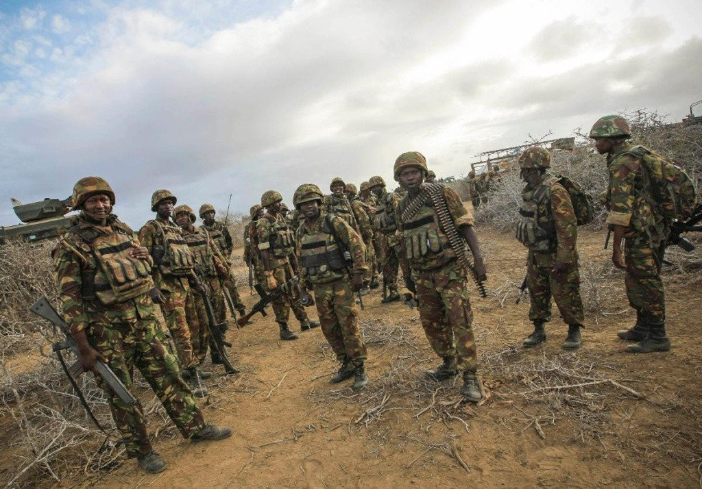 Armées kenyane L2d4