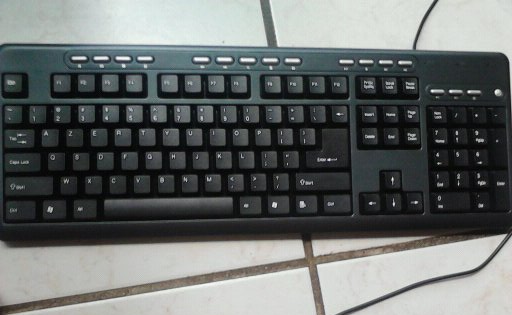 [Help] Comment s'appelle cette disposition de clavier ? Kug1
