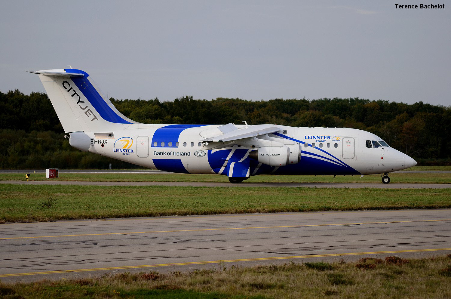 [21.05.2014] Avro RJ85 (EI-RJX) Cityjet couleurs Leinster 748j