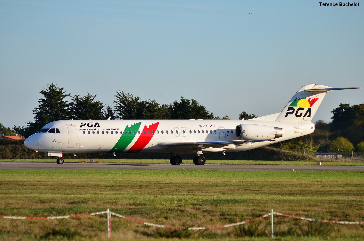 [21/10/2014] Fokker 100 (CS-TPB) Portugalia Apuf