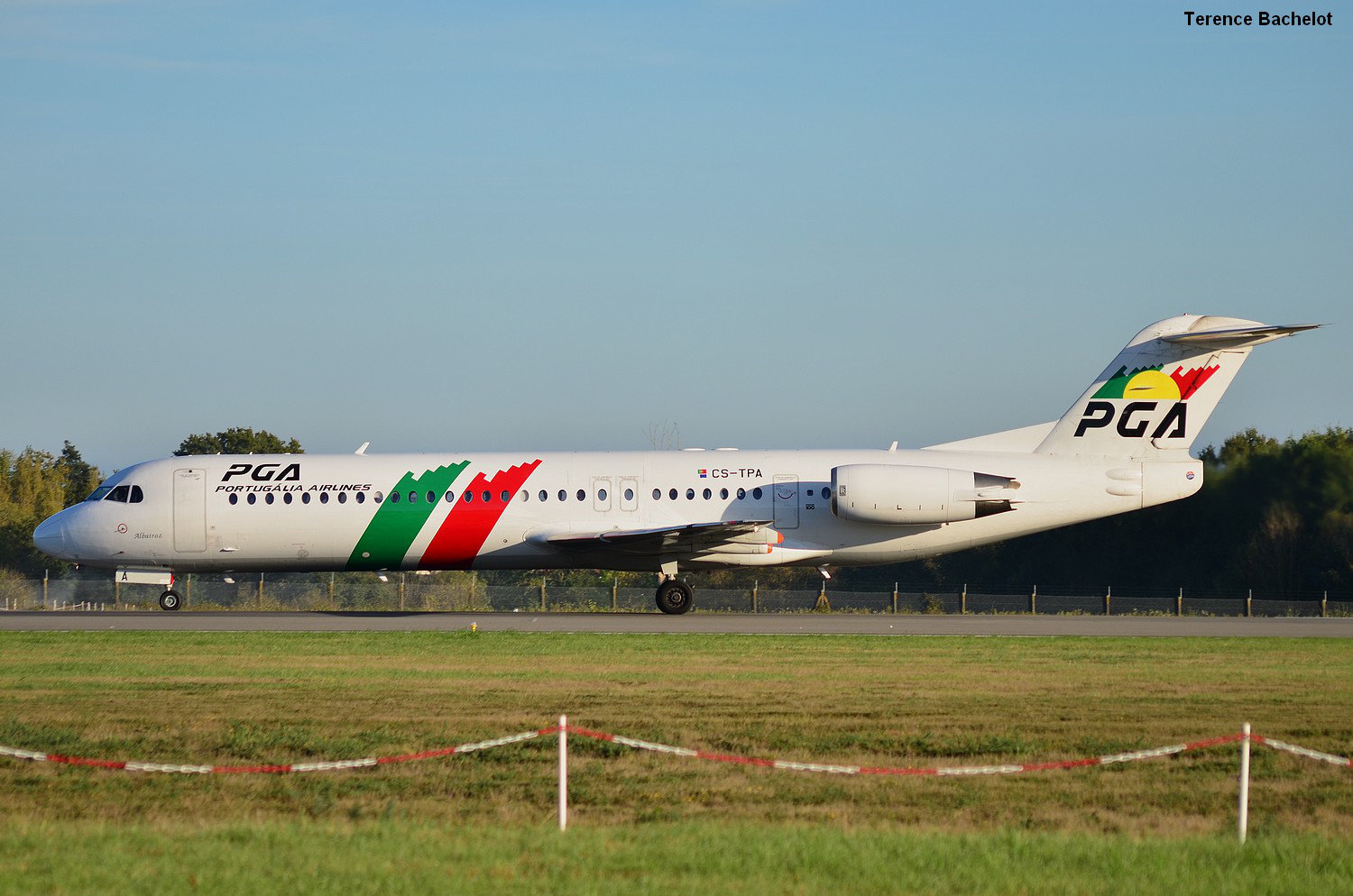 Spotting du 26/10/2014: Fokker 100 Portugalia Fzd9