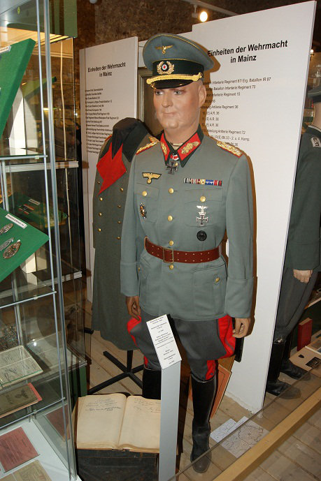 Musée militaire de Mayence Vx8u