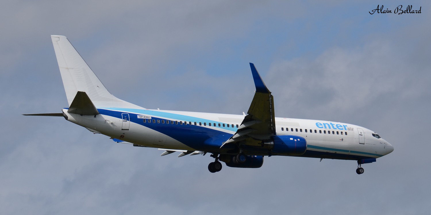 [12/10/2014] Boeing B737-800 (SP-ENU) Enter Air TACV Basic C/S Z9kg