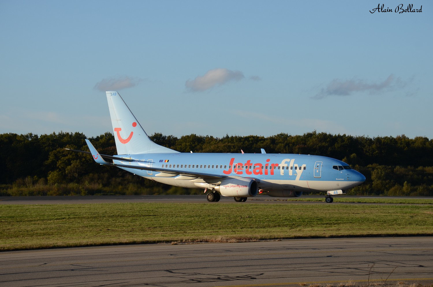[25/10/2014] Boeing 737-700 (OO-JAS) Jetairfly avec Sharklets  Fshm
