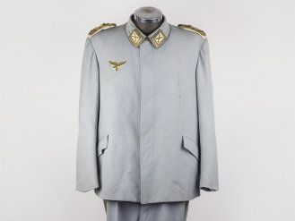 Un des uniformes de Goering en vente sur le net !!!!! Nkmj