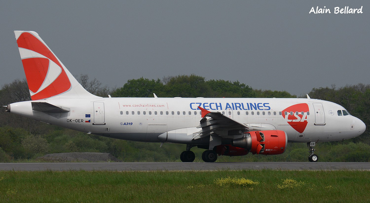[18/04/2015] Airbus A319 ( OK-OER ) Czech Airlines  Lgy0