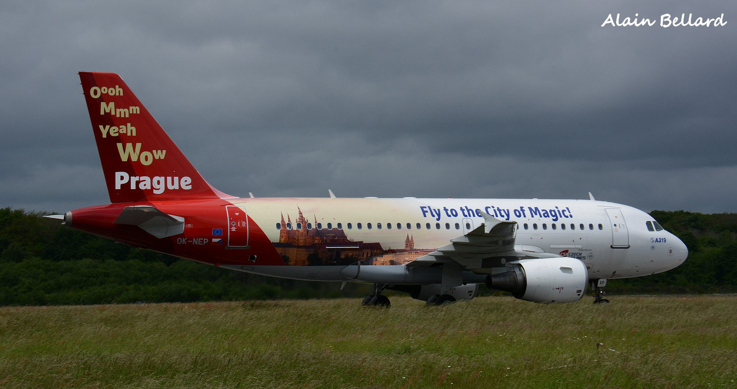  [9/05/2015] Airbus A319 ( OK-NEP ) Czech Airlines ( City Of Magic ) A4e0