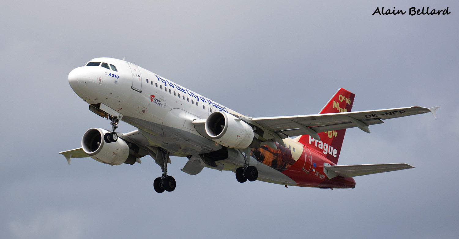  [9/05/2015] Airbus A319 ( OK-NEP ) Czech Airlines ( City Of Magic ) V2wz