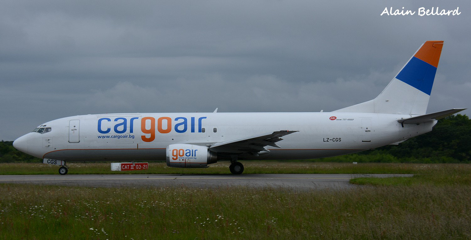 [23/05/2015] B737-400 ( LZ-CGS ) Cargo Air Qawt