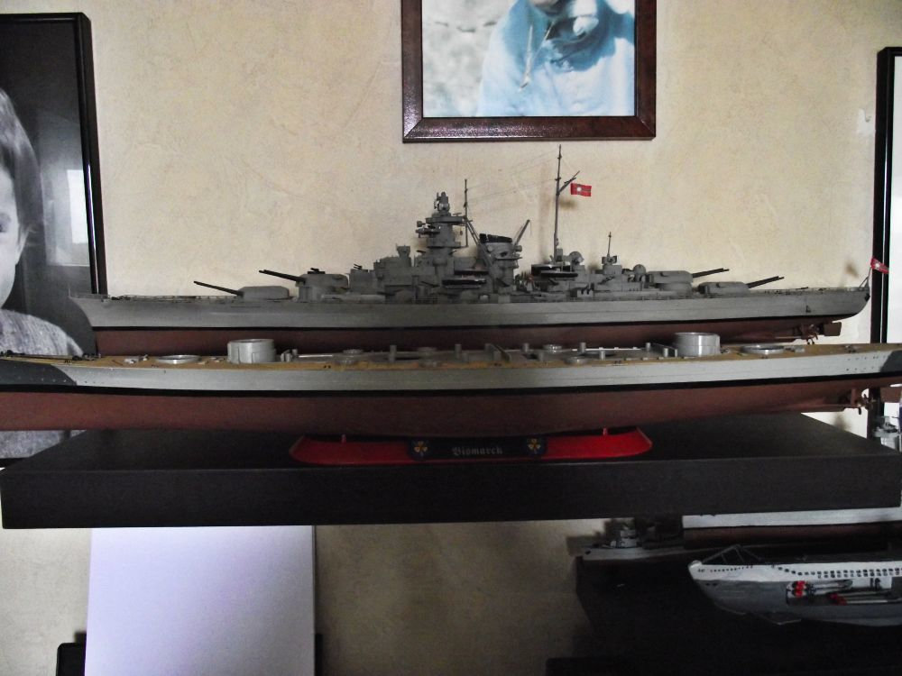 Bismarck Revell au 1/350ème  Aalw