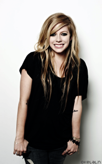 Avril Lavigne - 200*320 6ltm