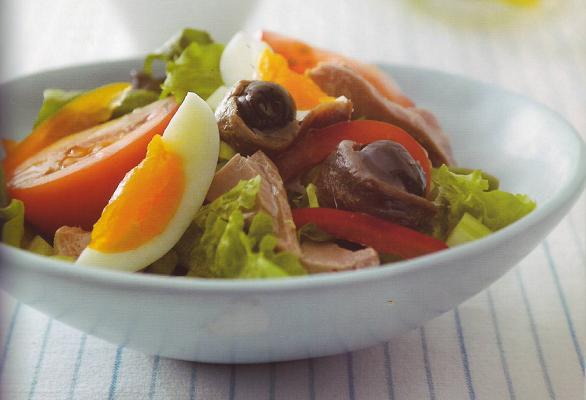 Salade Niçoise Dans la série “Plus belle la vie” Oxes