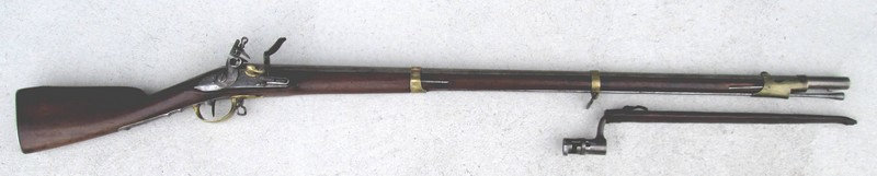1789 . Un fusil de sergent de la garde nationale parisienne Yh15