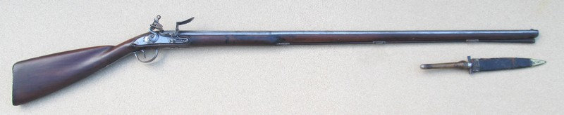 Fusil de chasse et d'officier début XVIIIème  L1j3