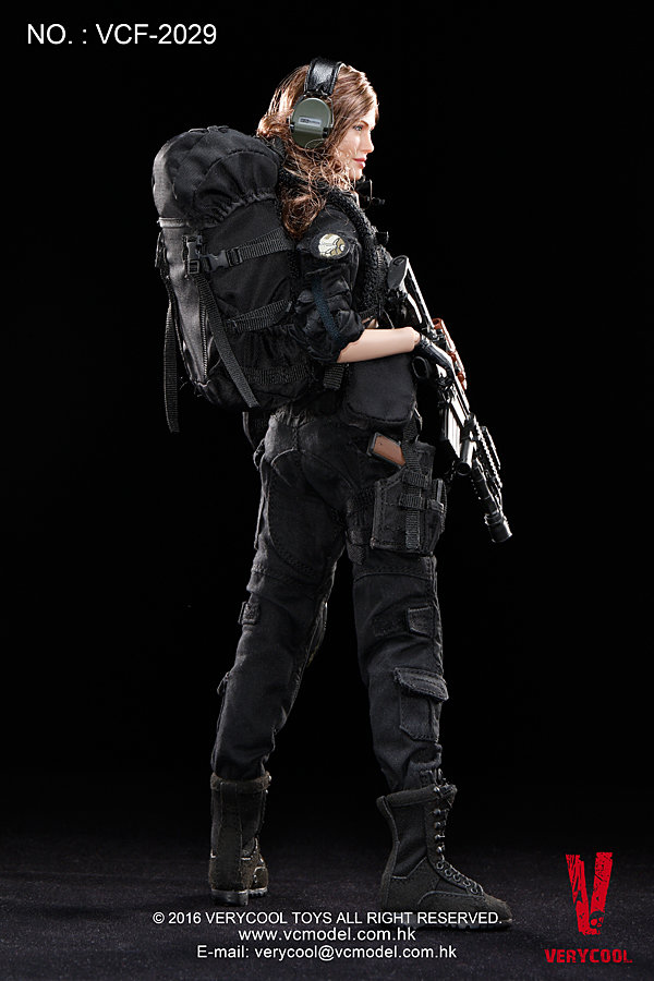 Very Cool Female Shooter Black Version 1:6 Boxed Figure 