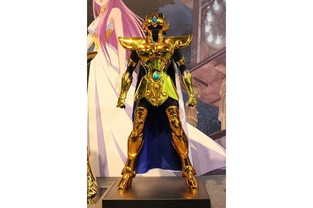 Les Chevaliers d'Ors échelle 1/1 : "Complete Works Of Saint Seiya, 30th Anniversary" Zgr0