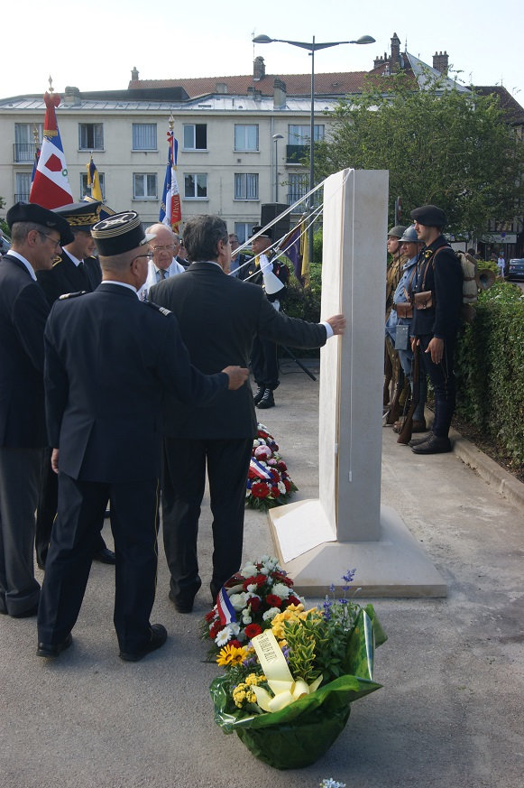 La stèle du Lieutenant-colonel Driant inaugurée le 23 juin 2016 à Troyes Hbcc