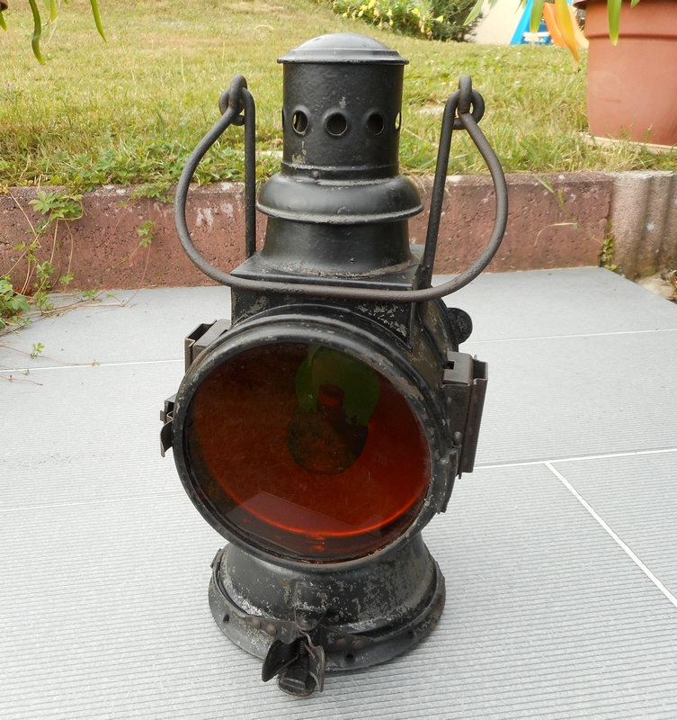 lanterne de cheminot