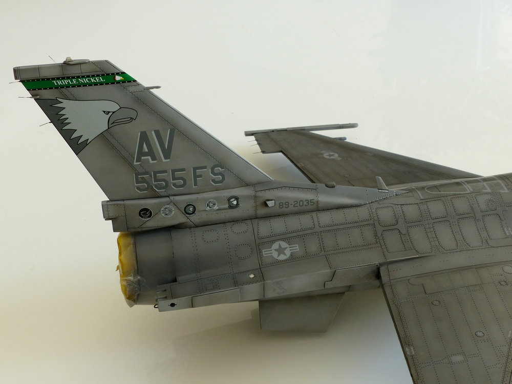 F-16 Fighting Falcon 1/32 -> Montage en commun :Domi et Joycraft - Page 7 4cwv