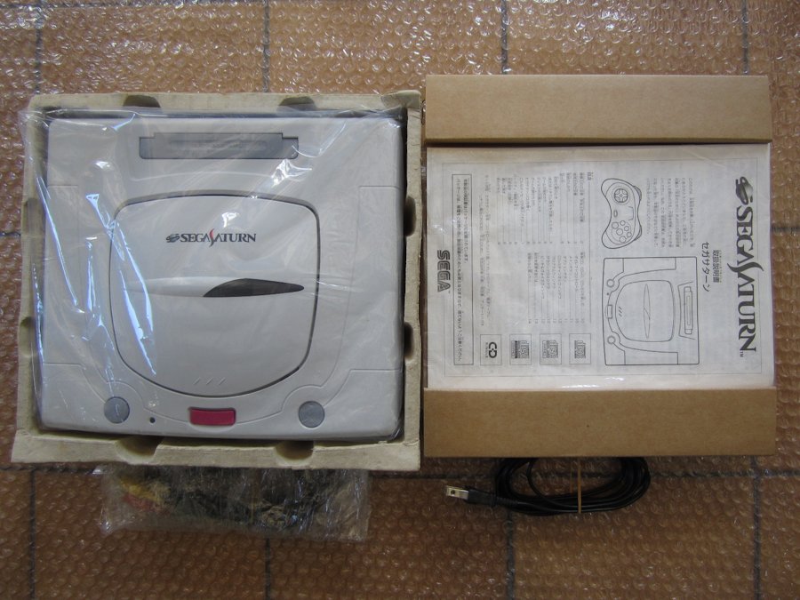 Console et matériel Saturn Devj