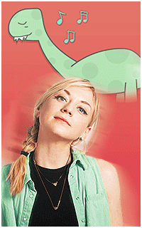 Emily Kinney avatars 200x320 pixels - Page 2 Kr88
