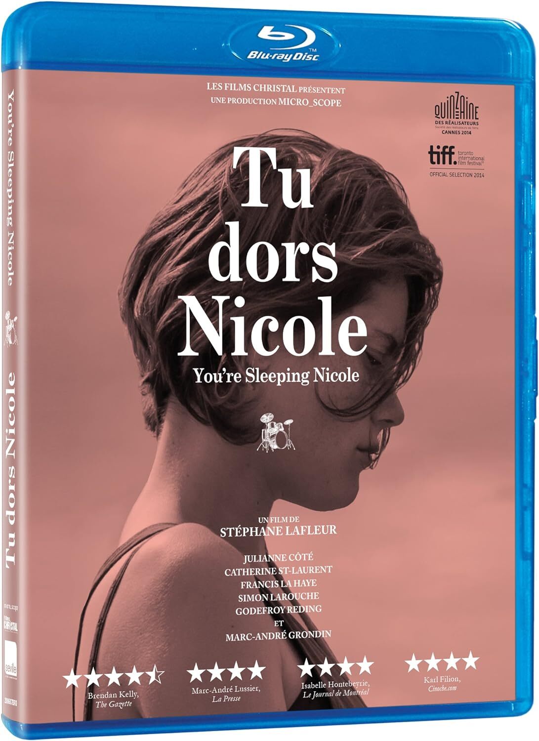 You re sleeping. Its 4 am. Distant roost. I love you. But i can't love myself.