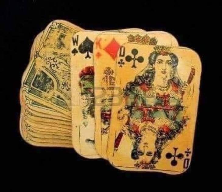 jeu de cartes  Yygh