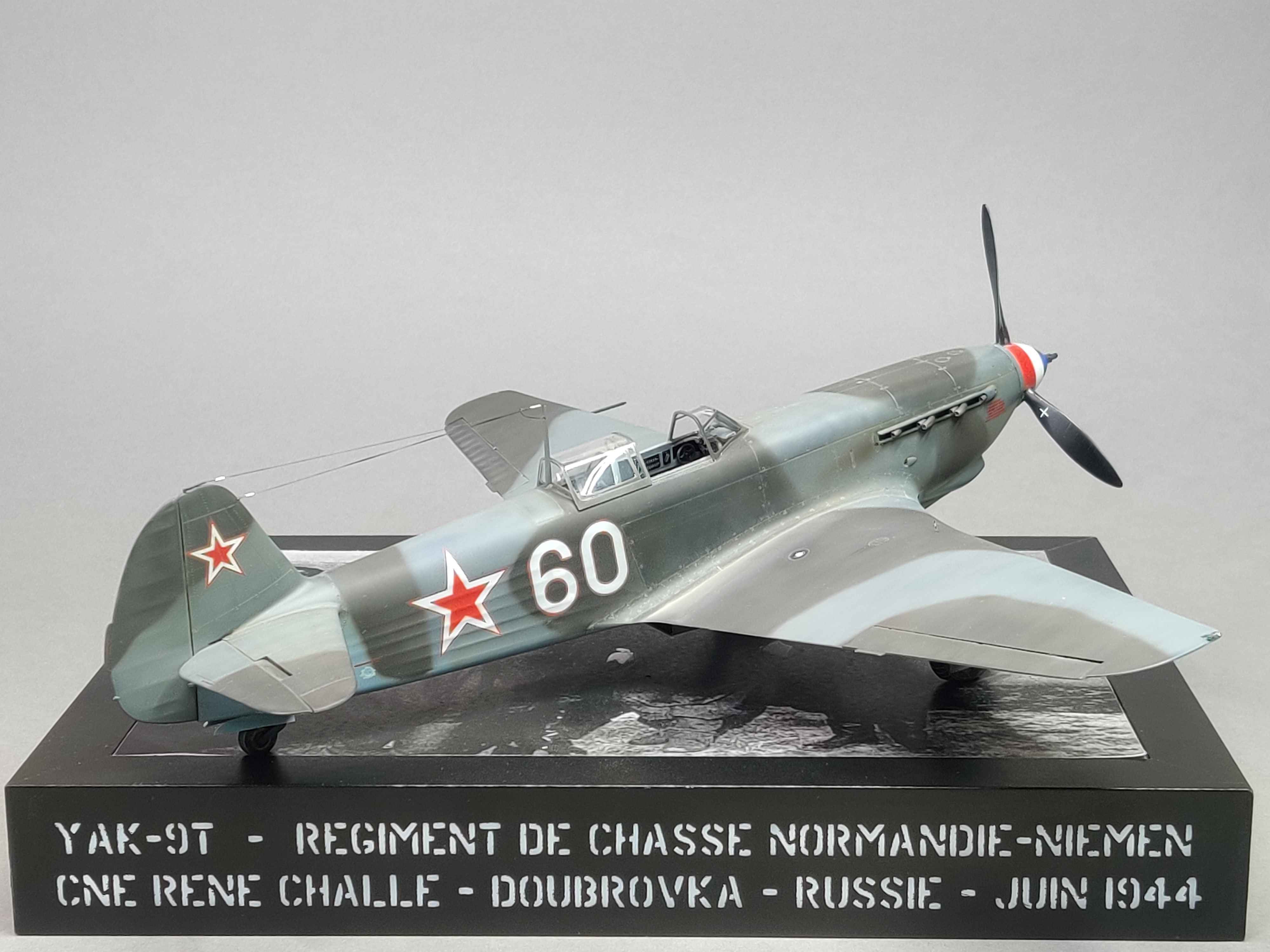 [ICM] 1/32 - Yakovlev Yak-9T – René CHALLE – Régiment Normandie-Niemen –  (yak9) - Page 9 K414