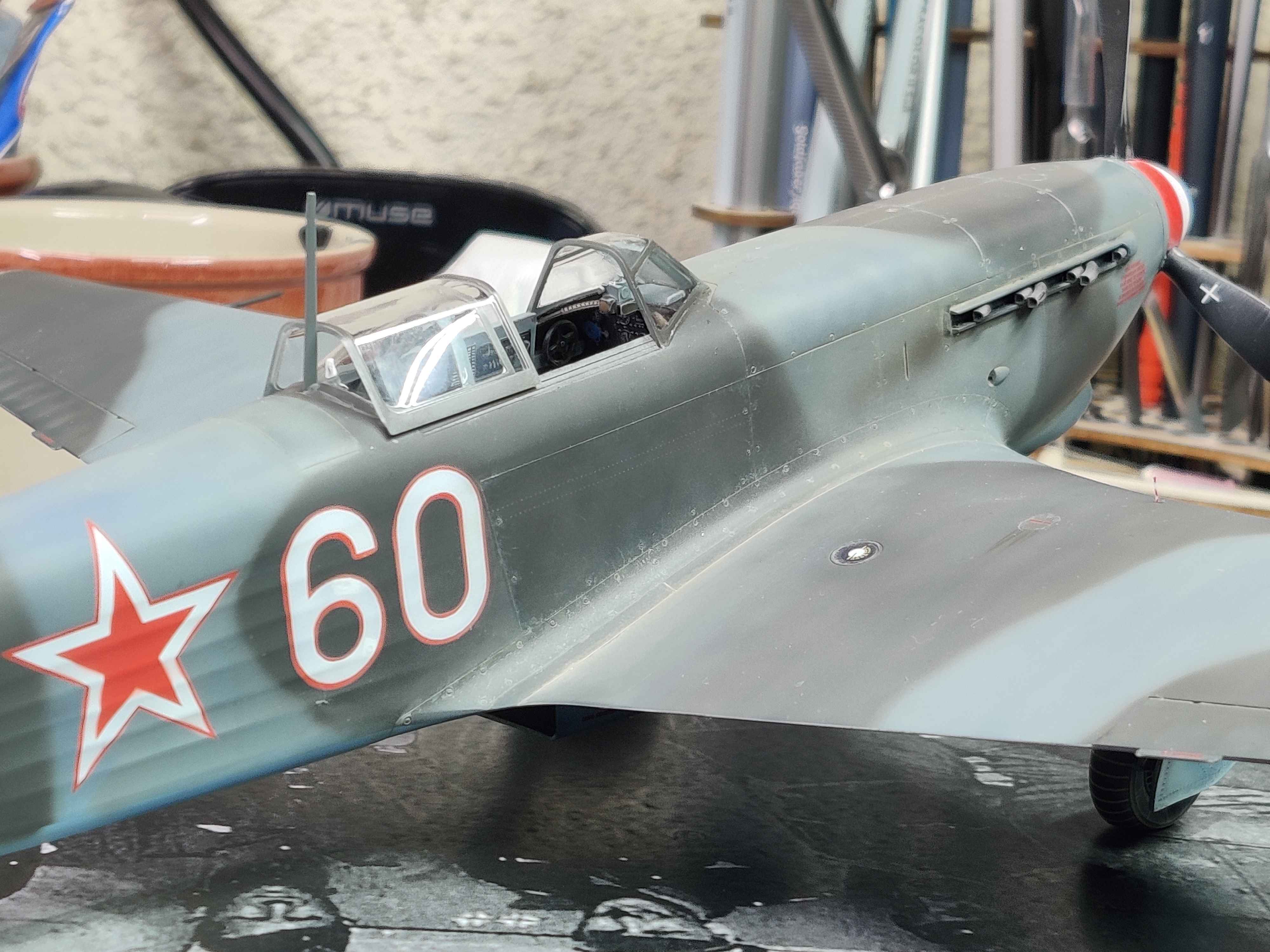 [ICM] 1/32 - Yakovlev Yak-9T – René CHALLE – Régiment Normandie-Niemen –  (yak9) - Page 8 Our2